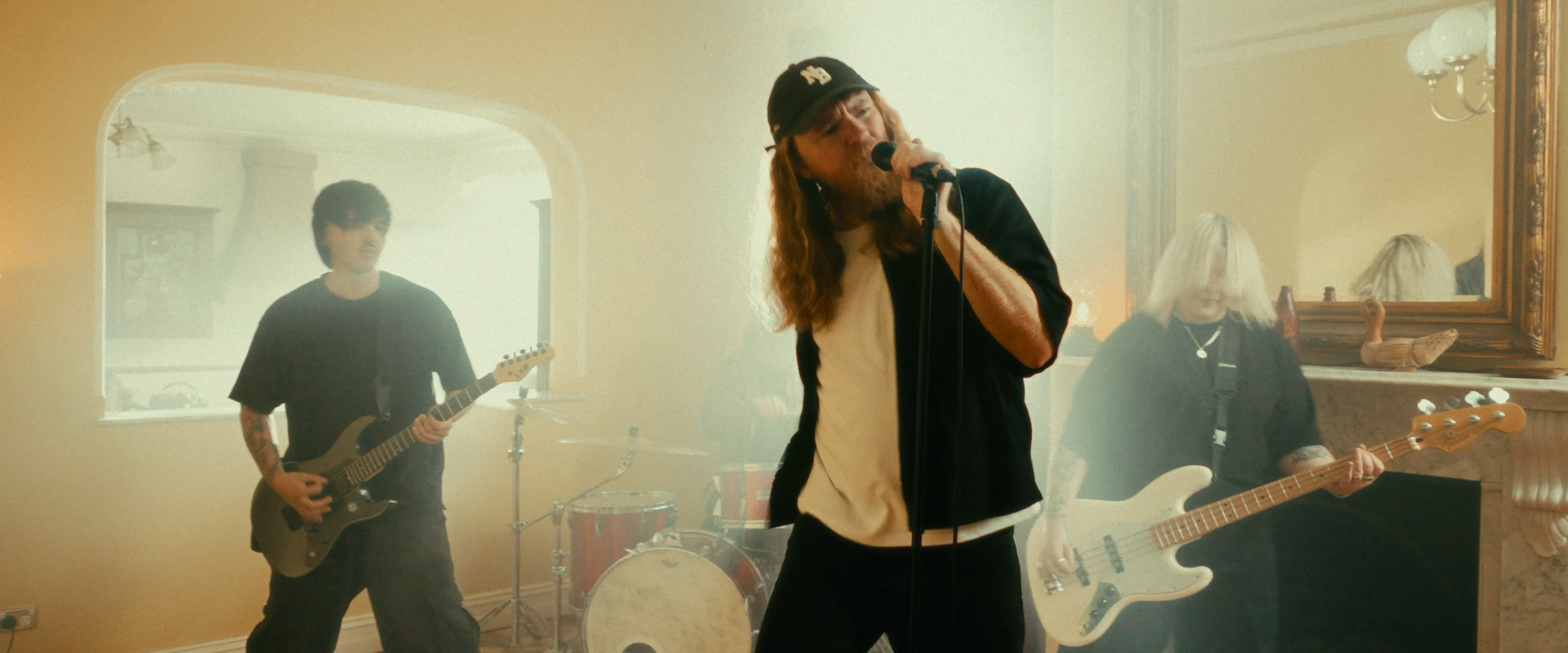 Don't Wait promo still